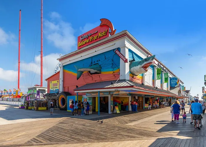 Royal Hawaiian 106